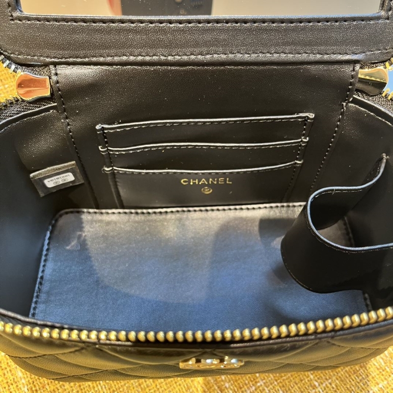 Ch**el cosmetic bags